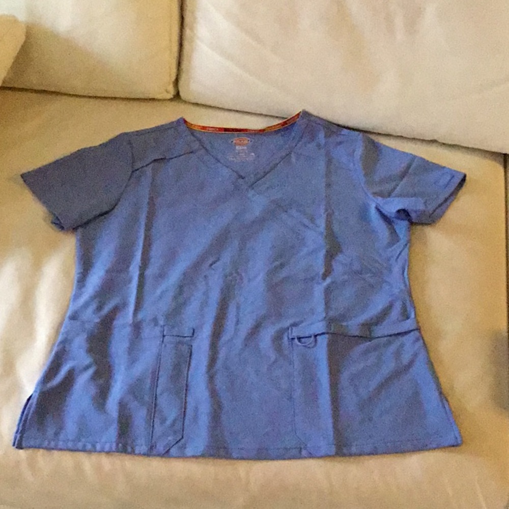 Scrubs top, only worn once for Halloween. Dickies